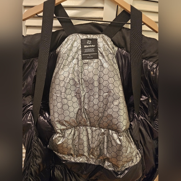 Wantdo Hooded Puffer Jacket- Long Quilted Medium NWT - Picture 9 of 16